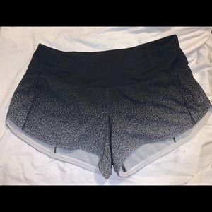 Lululemon shorts size 4